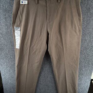 NWT HAGGAR 34x29 Chino Pants Twill Beige Slim Fit Khaki Premium Comfort Men